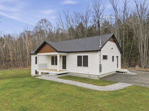 Photo of 2 Kindred Lane, Bridgton, ME 04009 (MLS # 1644419)