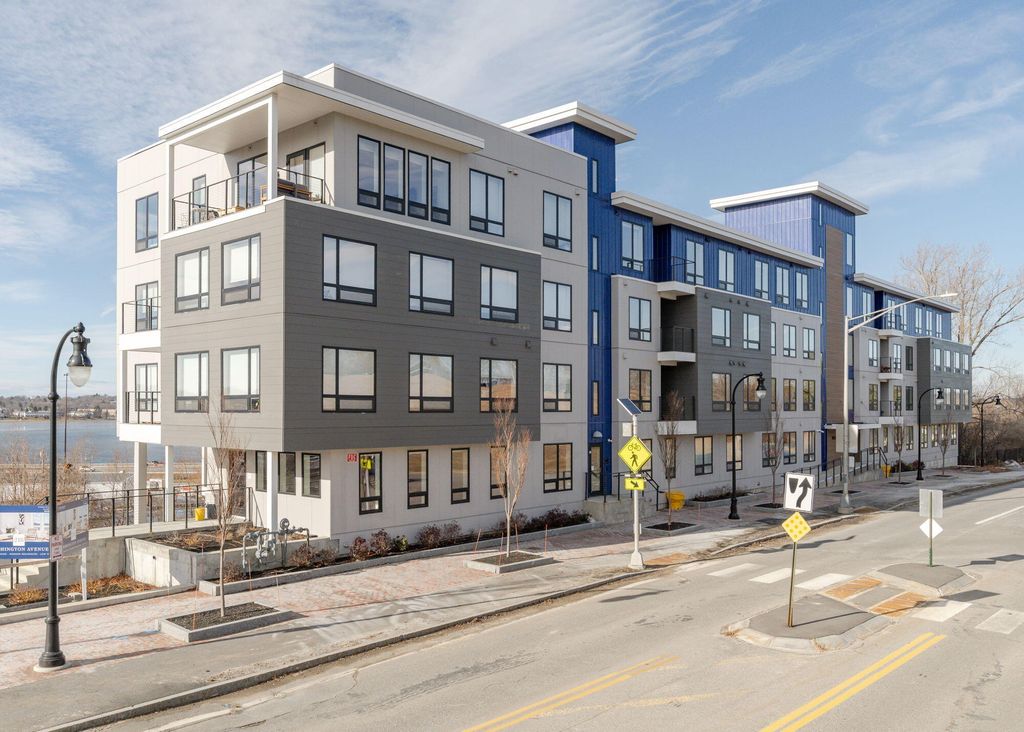 Photo of 218 Washington Avenue #308, Portland, ME 04101 (MLS # 1649709)