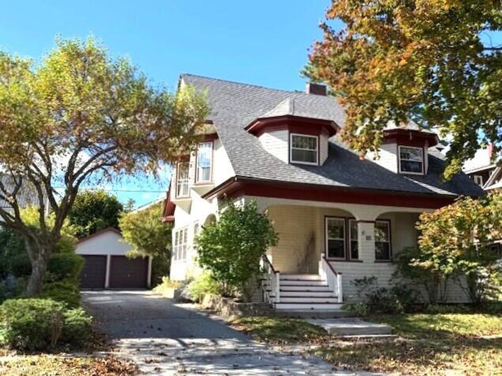 Photo of 10 West Street, Waterville, ME 04901 (MLS # 1640361)