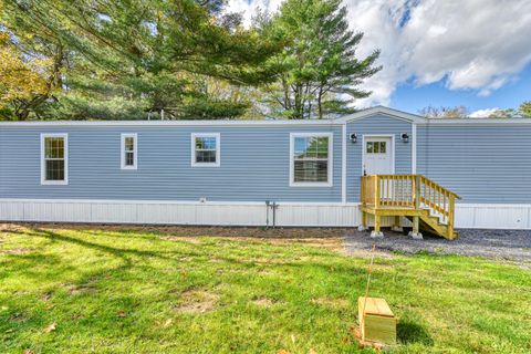 Photo of 8 Victoria Drive, Waterville, ME 04901 (MLS # 1642058) Photo of 8 Victoria Drive, Waterville, ME 04901 (MLS # 1642058)