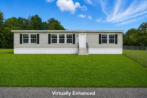 Photo of 506 Poland Road, Auburn, ME 04210 (MLS # 1663575)