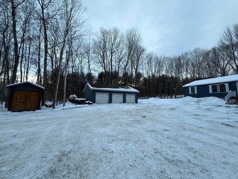Photo of 274 N Chester Road, Chester, ME 04457 (MLS # 1650106)