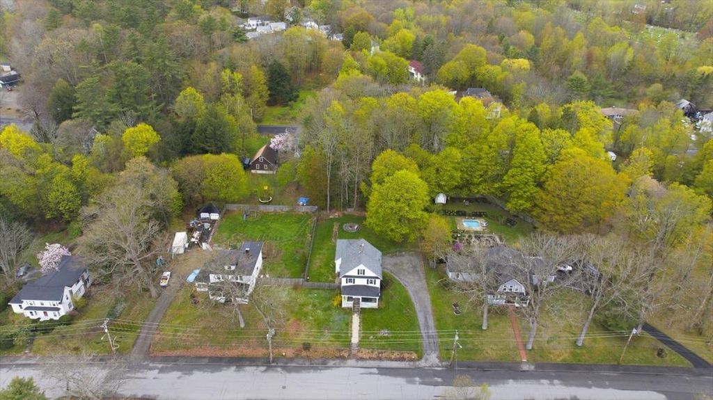 Photo of 145 Dresden Avenue, Gardiner, ME 04345 (MLS # 1662433)