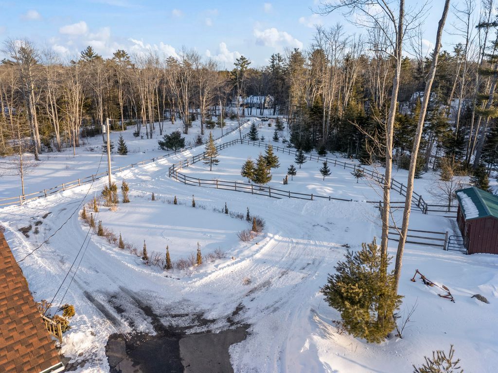 Photo of 138 Coombs Road, Brunswick, ME 04011 (MLS # 1652760)