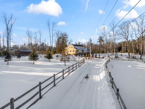 Photo of 138 Coombs Road, Brunswick, ME 04011 (MLS # 1652760)