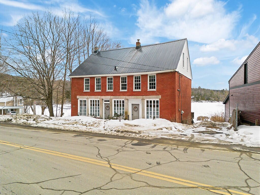 Photo of 14 Main Street, Mount Vernon, ME 04352 (MLS # 1654584)