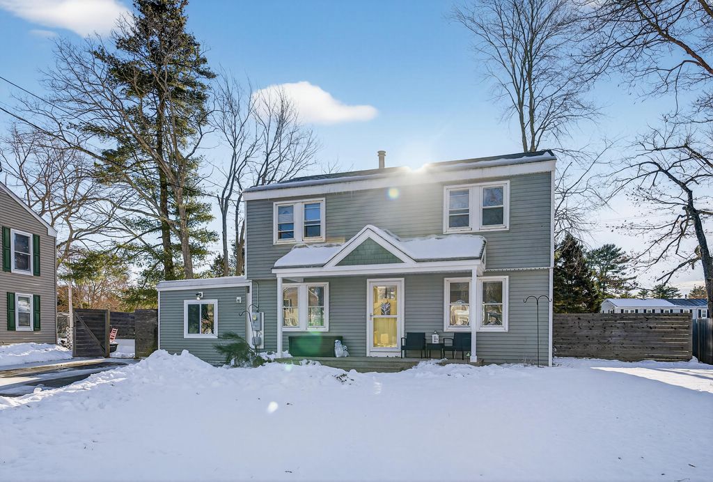 Photo of 20 Shobe Avenue, Brunswick, ME 04011 (MLS # 1647636)