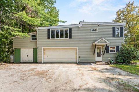 Photo of 1083 Roosevelt Trail, Windham, ME 04062 (MLS # 1637175)