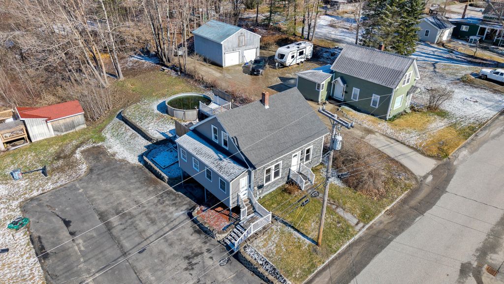 Photo of 44 Towle Street, Auburn, ME 04210 (MLS # 1657076)