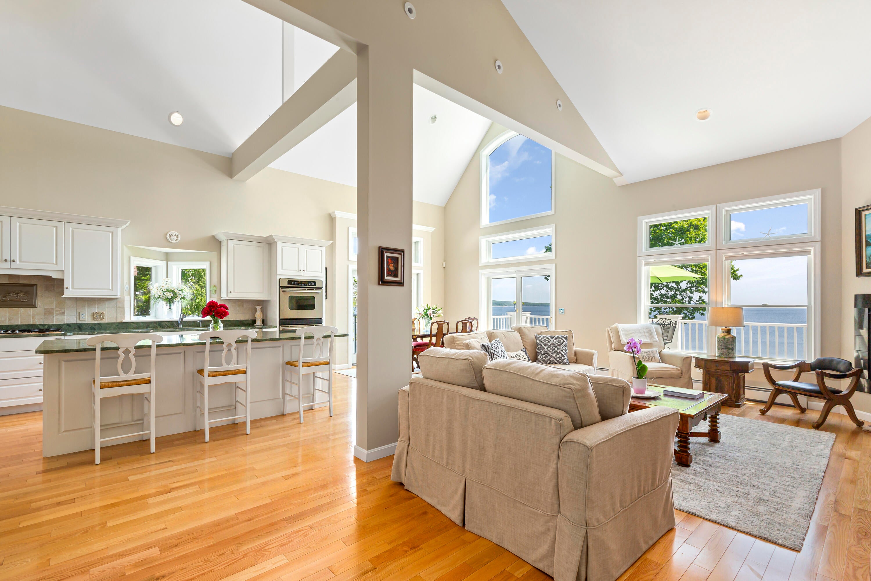 155 Bayside Drive
