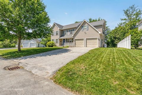 Photo of 47 Fairways, Bangor, ME 04401 (MLS # 1657970)