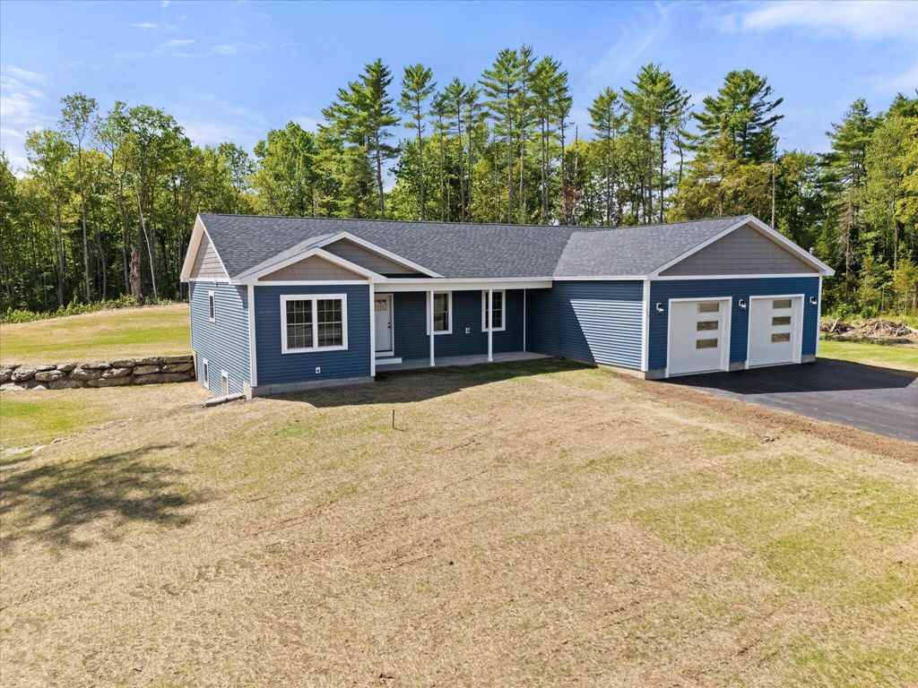 Photo of 633 Streamside Avenue, Bangor, ME 04401 (MLS # 1656693)
