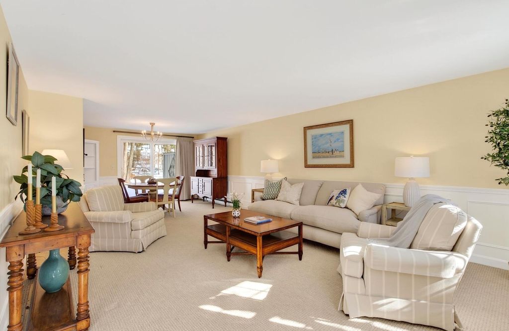 Photo of 45 Colonial Village #45, Falmouth, ME 04105 (MLS # 1652322)