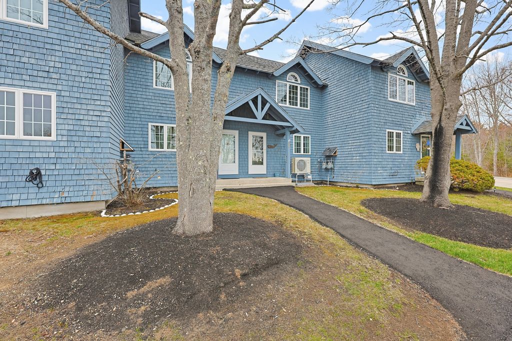 Photo of 129 Portland Avenue #38, Old Orchard Beach, ME 04064 (MLS # 1660507)