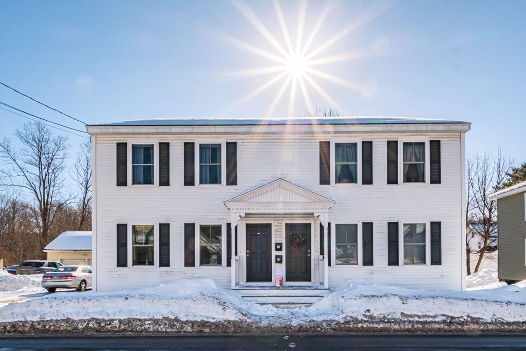 Photo of 16 Jordan Avenue, Brunswick, ME 04011 (MLS # 1652688)