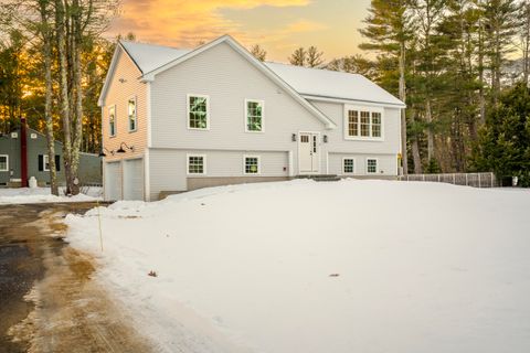 Photo of 1 Small Pond Road, Gorham, ME 04038 (MLS # 1645965)