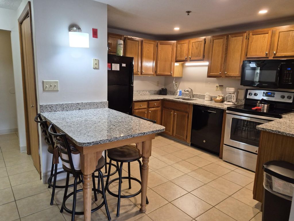 Photo of 1373 POST ROAD Road #8B, Wells, ME 04090 (MLS # 1660937)