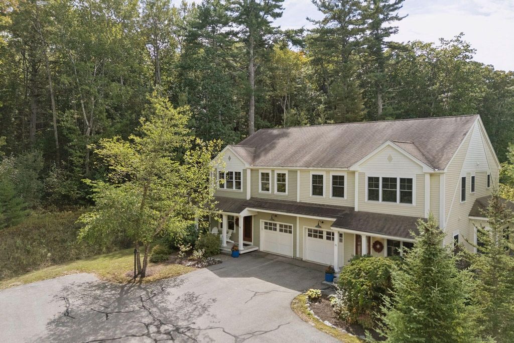 Photo of 26 Harvest Ridge Road #24, Freeport, ME 04032 (MLS # 1640764)
