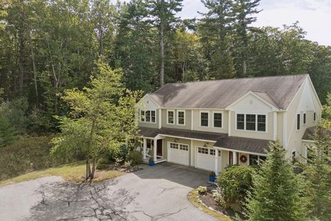 Photo of 26 Harvest Ridge Road #24, Freeport, ME 04032 (MLS # 1640764)