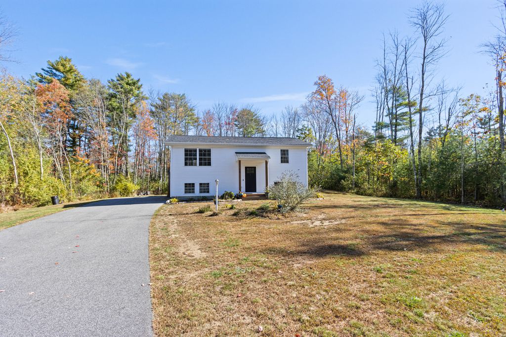 Photo of 210 Brackett Road, Gorham, ME 04038 (MLS # 1640606)