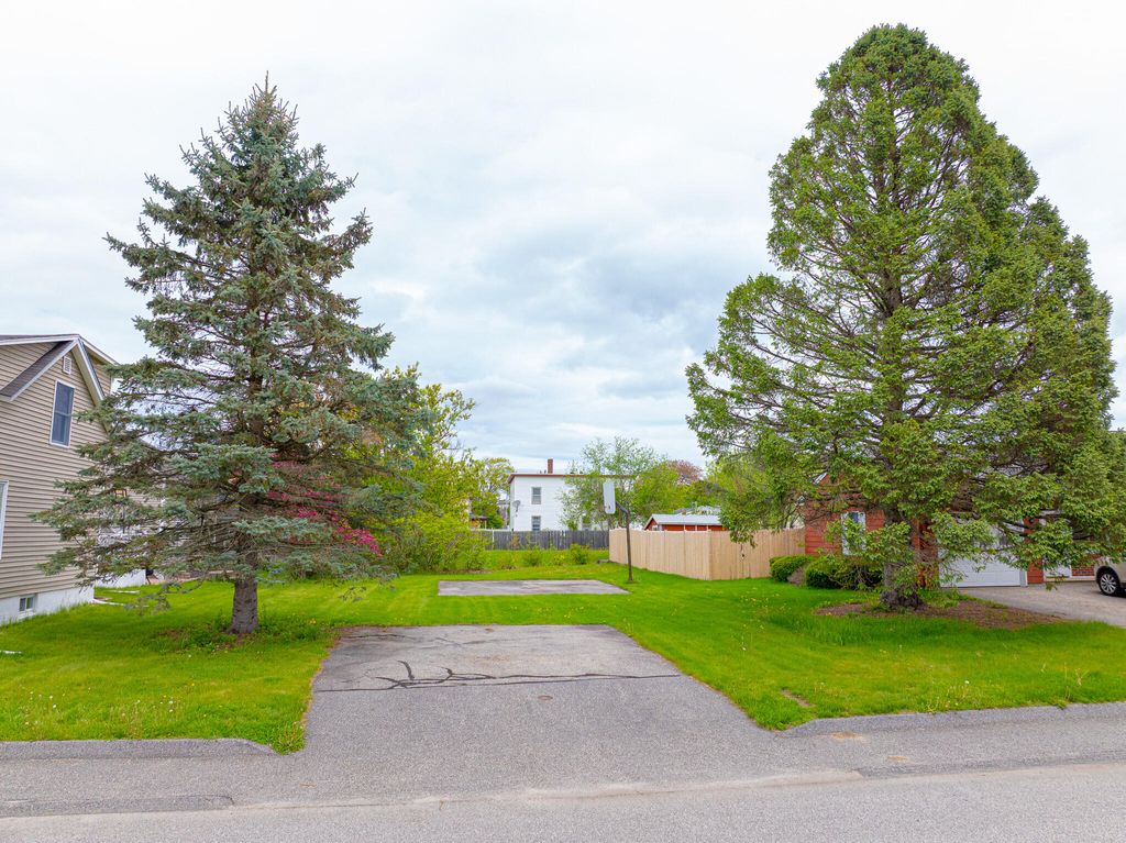 Photo of TBD Clarendon Street, Biddeford, ME 04005 (MLS # 1657481)