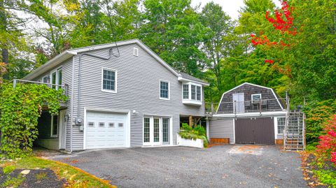 Photo of 95 Harbor Road, Naples, ME 04055 (MLS # 1638952) Photo of 95 Harbor Road, Naples, ME 04055 (MLS # 1638952)