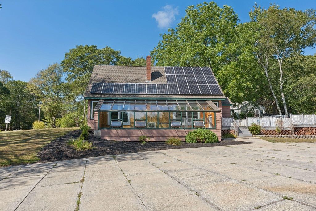 Photo of 90 Ocean House Road, Cape Elizabeth, ME 04107 (MLS # 1636738)