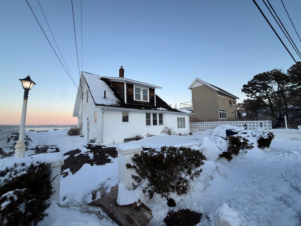 Photo of 125 Hills Beach Road, Biddeford, ME 04005 (MLS # 1652415)
