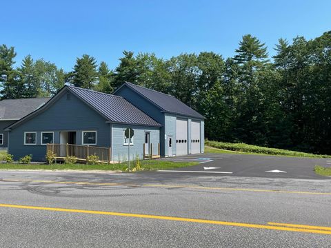 Photo of 989 Roosevelt Trail, Windham, ME 04062 (MLS # 1653902)