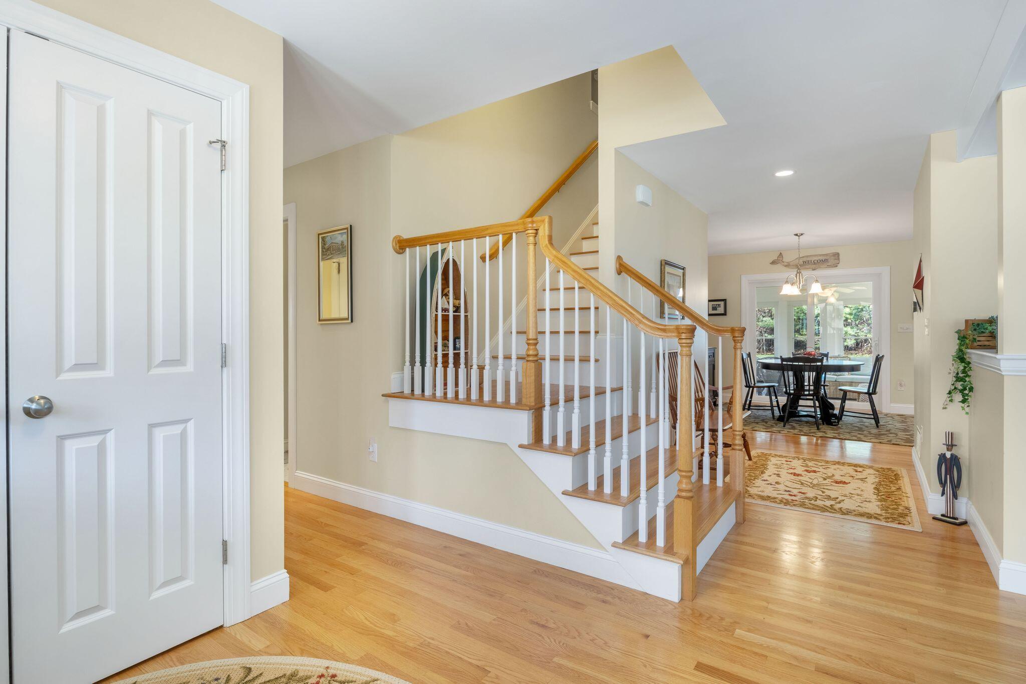 10 Lexington Drive 9