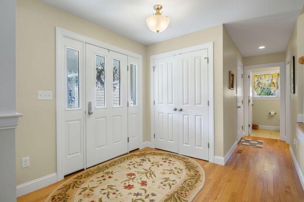Photo of 10 Lexington Drive #9, Kennebunk, ME 04043 (MLS # 1661404)