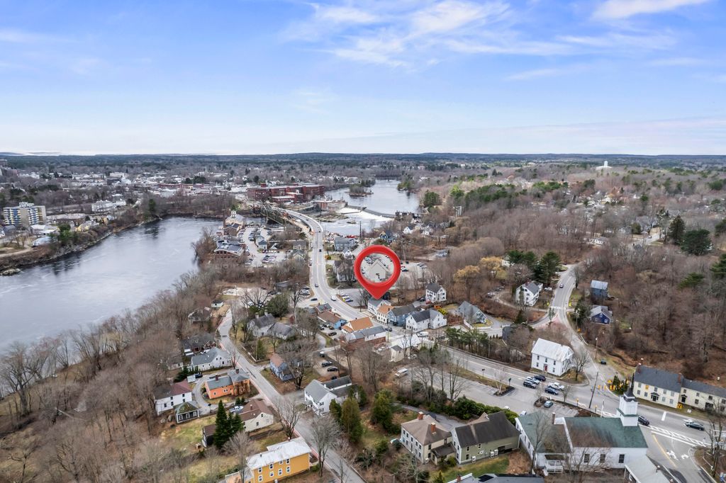 Photo of 16 Main Street, Topsham, ME 04086 (MLS # 1658541)
