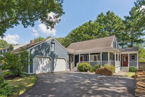 Photo of 174 Christy Road, Portland, ME 04103 (MLS # 1635449) Photo of 174 Christy Road, Portland, ME 04103 (MLS # 1635449)