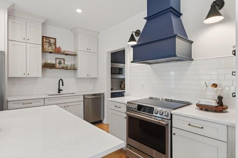 Photo of 1 Waxwing Lane #45, Falmouth, ME 04105 (MLS # 1656518)