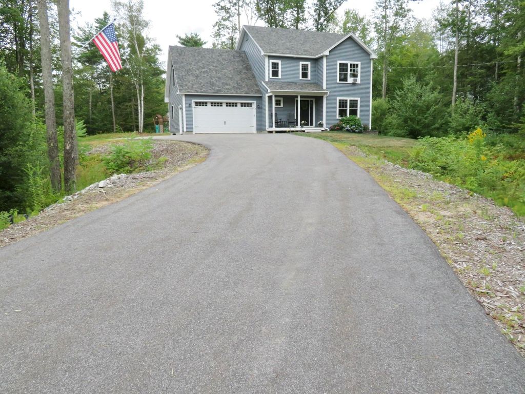 Photo of 4 Thunder Road, Gray, ME 04039 (MLS # 1635119)
