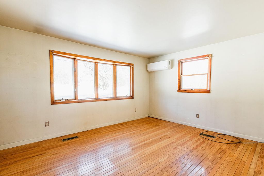 Photo of 117 Beechwood Street, Thomaston, ME 04861 (MLS # 1653291)