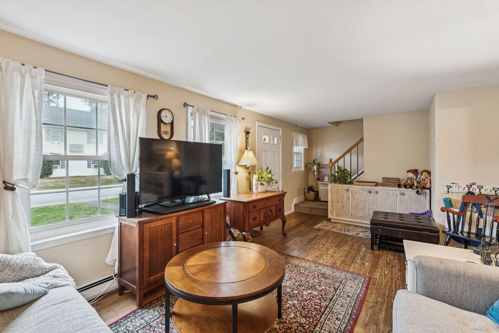 Photo of 5 Oregon Avenue #210, Old Orchard Beach, ME 04064 (MLS # 1638926)