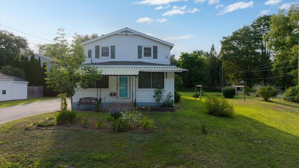 Photo of 24 Clifford Street, Mechanic Falls, ME 04256 (MLS # 1642710)