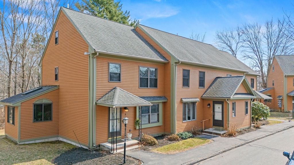 Photo of 51 Portland Avenue #7, Old Orchard Beach, ME 04064 (MLS # 1657746)