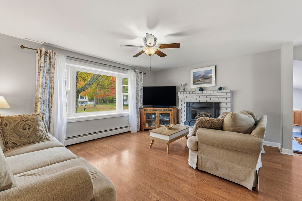 Photo of 10 Merrymeeting Drive, Topsham, ME 04086 (MLS # 1641345)