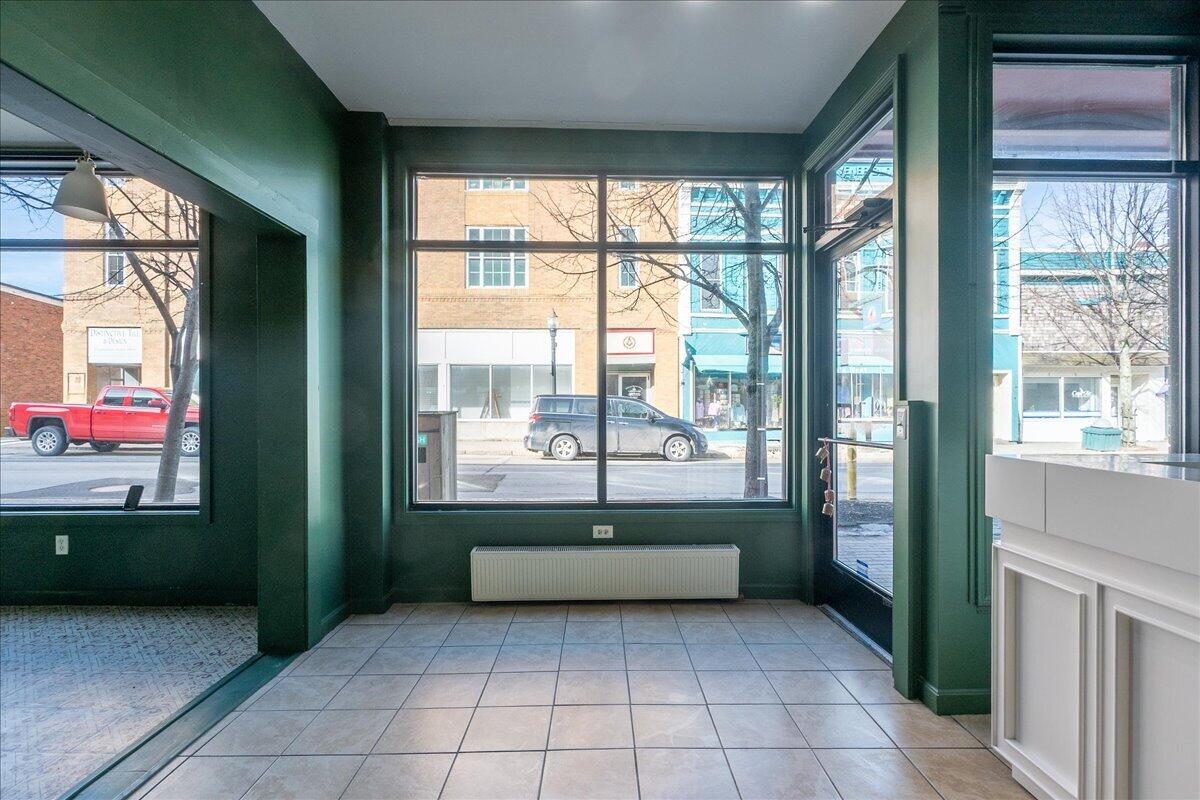453 Main Street 2