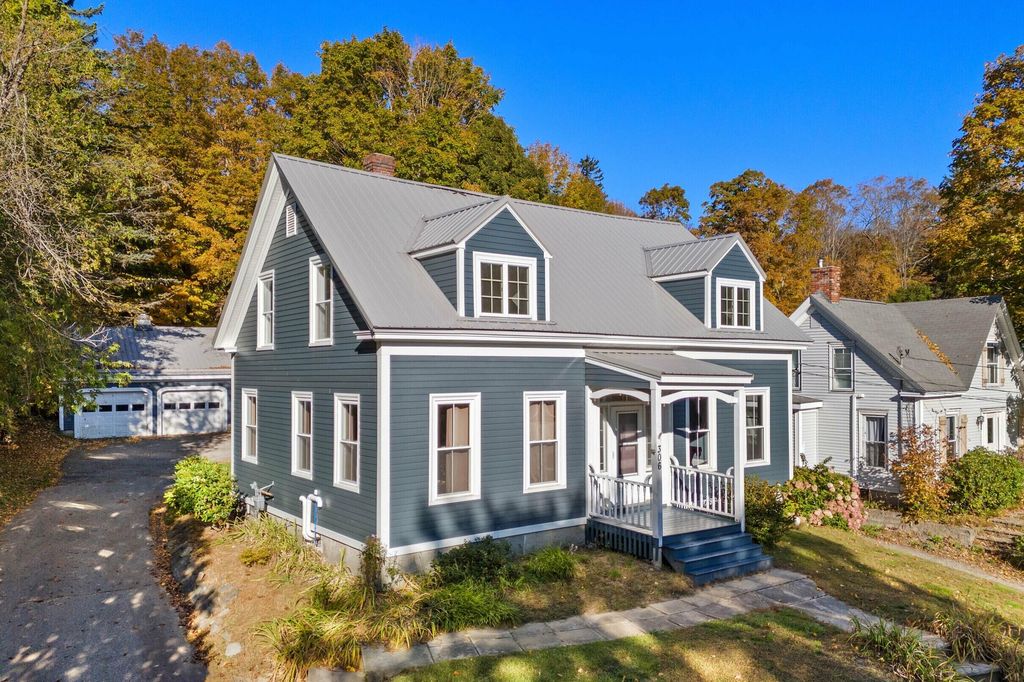 Photo of 306 Maine Avenue, Farmingdale, ME 04344 (MLS # 1641596)