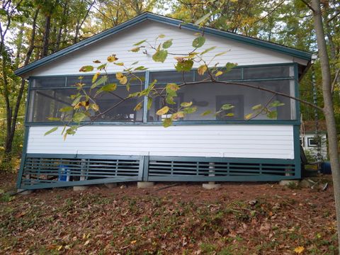 Photo of 37 Perham Lane, Oxford, ME 04270 (MLS # 1639809)