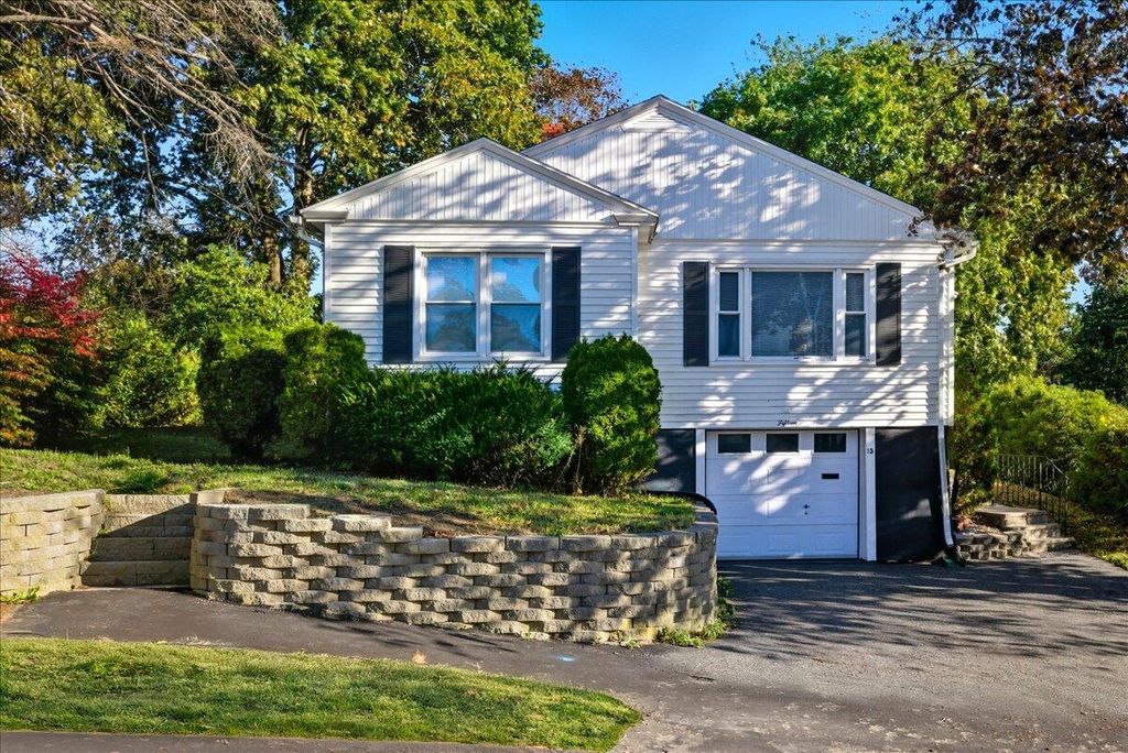 Photo of 15 Saint Croix Street, Lewiston, ME 04240 (MLS # 1640875)