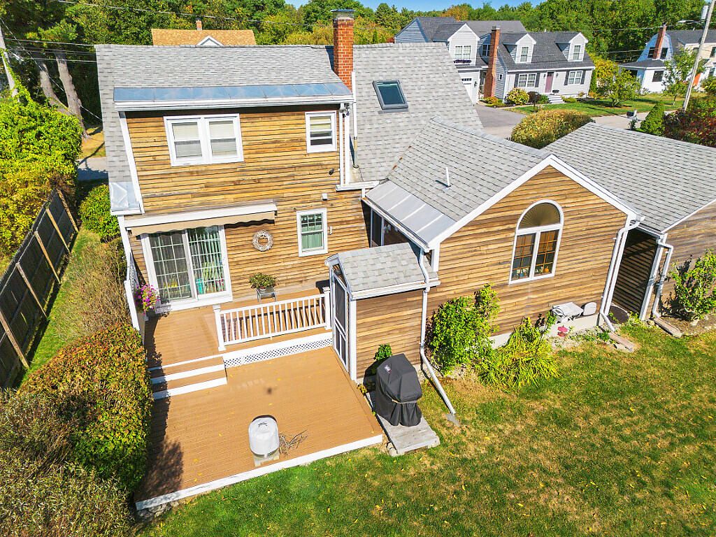 Photo of 3 Chester Avenue, Falmouth, ME 04105 (MLS # 1659480)