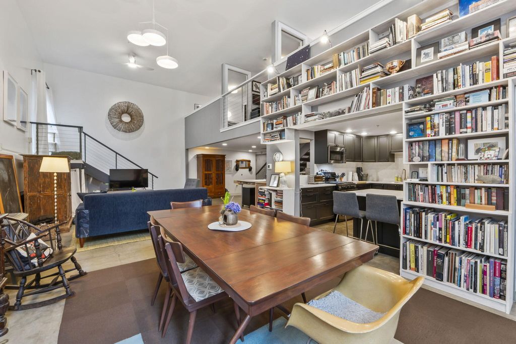 Photo of 145 Anderson Street #4, Portland, ME 04101 (MLS # 1658539)