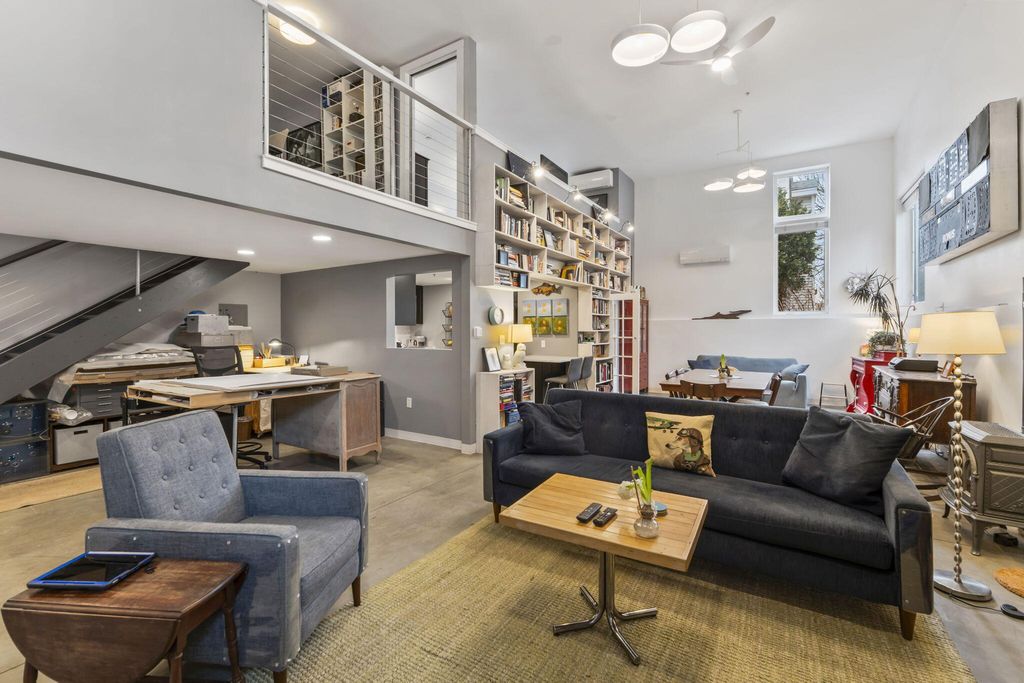 Photo of 145 Anderson Street #4, Portland, ME 04101 (MLS # 1658539)