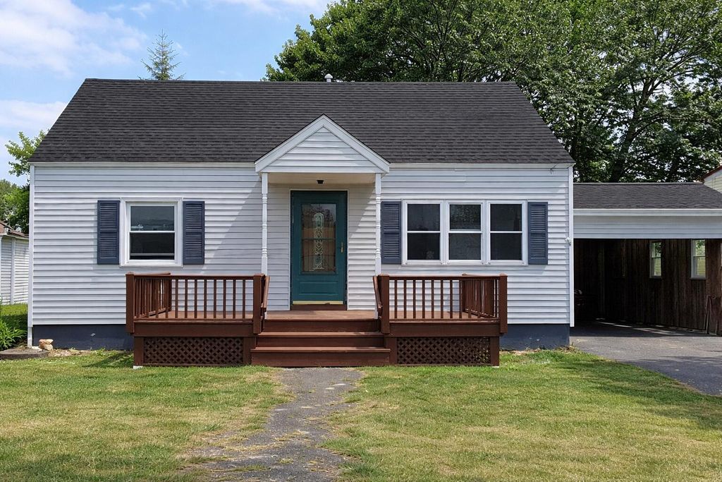 Photo of 6 Liberty Street, Fairfield, ME 04937 (MLS # 1655688)