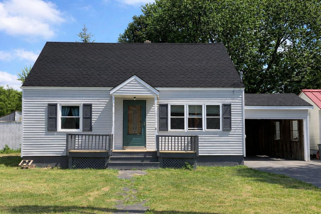 Photo of 6 Liberty Street, Fairfield, ME 04937 (MLS # 1655688)