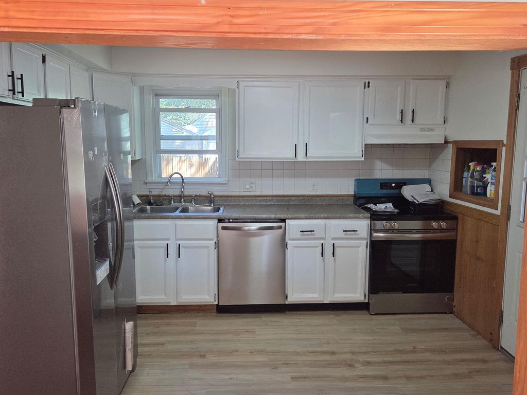 Photo of 6 Liberty Street, Fairfield, ME 04937 (MLS # 1655688)